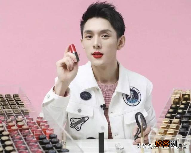 看了罗永浩的直播,我这同龄大叔也有些冲动,能做吗？