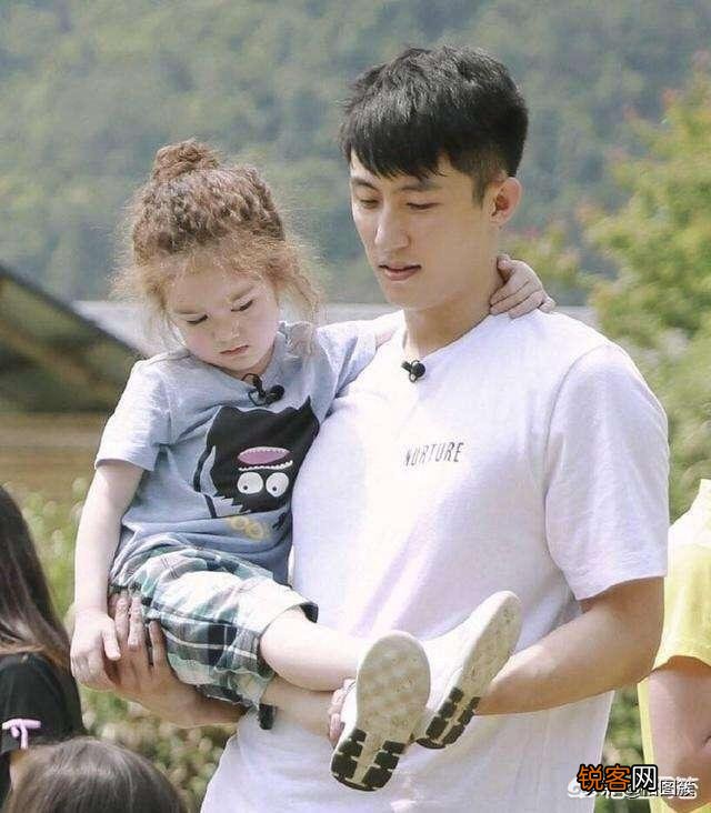 娱乐圈里身高超过185CM的男明星都有谁？
