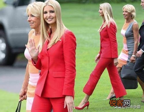 如何评价美国第一千金伊万卡的政治着装？