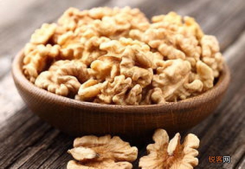 核桃油对脑子发育有帮助吗 适合3-5岁年龄段保健补脑