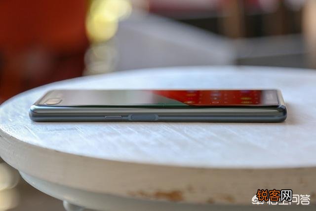 努比亚X这款全面屏手机怎么样？