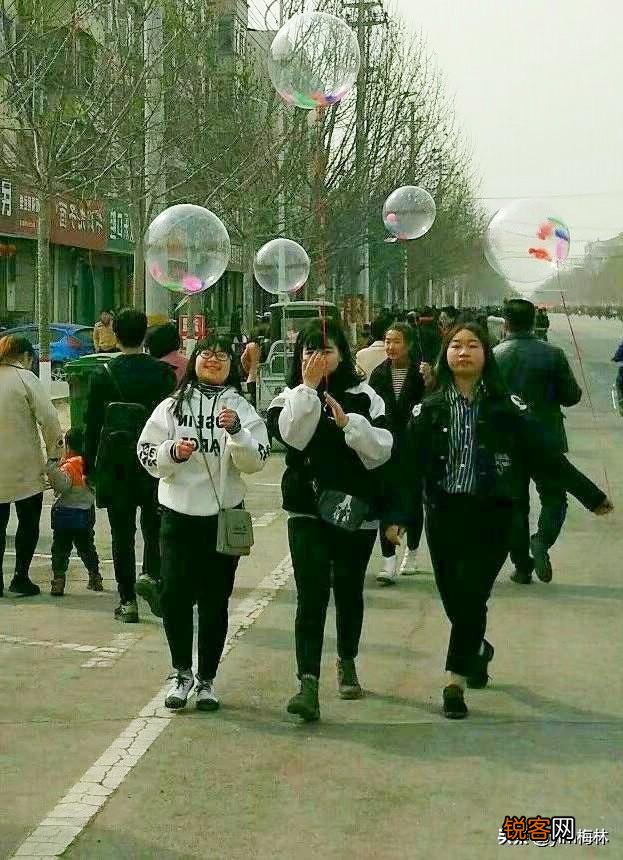 为什么感觉现在越来越多的年轻人年龄都很大了,却不愿意结婚生子？