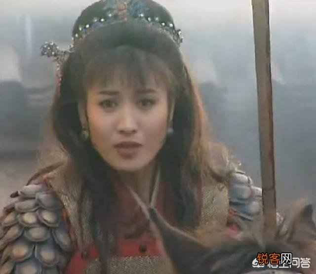 为什么宋江杀了扈三娘一家,扈三娘还要做宋江的干妹妹？