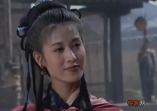 为什么宋江杀了扈三娘一家,扈三娘还要做宋江的干妹妹？