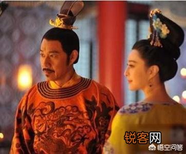 李世民玄武门之变中,杀弟及侄儿,霸占弟媳杨氏,那么杨氏心理上怎么能承受这种巨变？