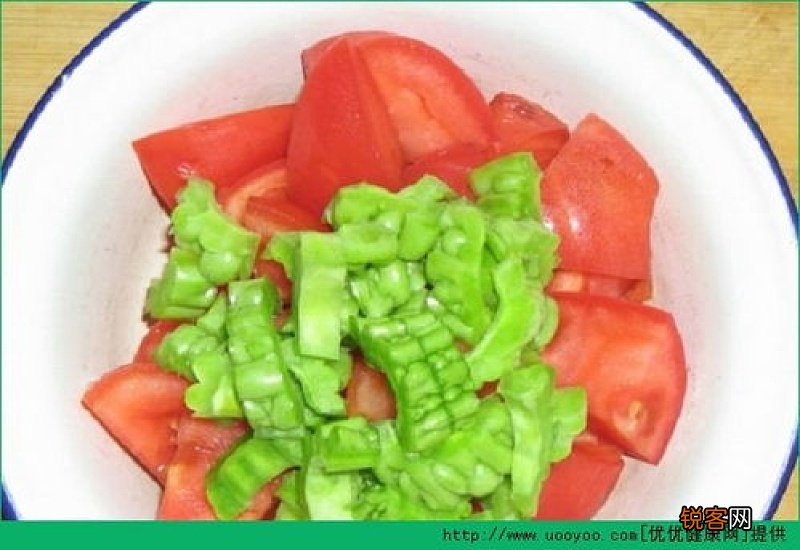 苦瓜和西红柿能在一块儿吃吗