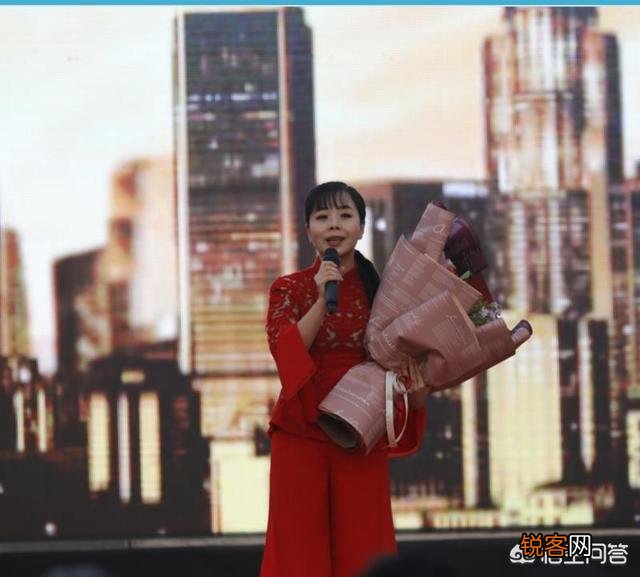 摄影用大光圈就一定、必须能拍出“虚化”效果吗?为什么呐？