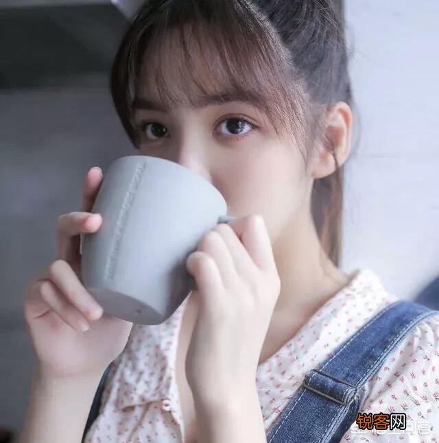 大光圈镜头优点和缺点分别是哪些？