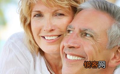 老人治疗牙周病的四个原则