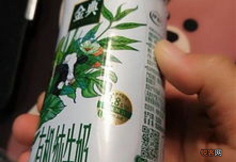 牛奶鼓包了还能喝吗
