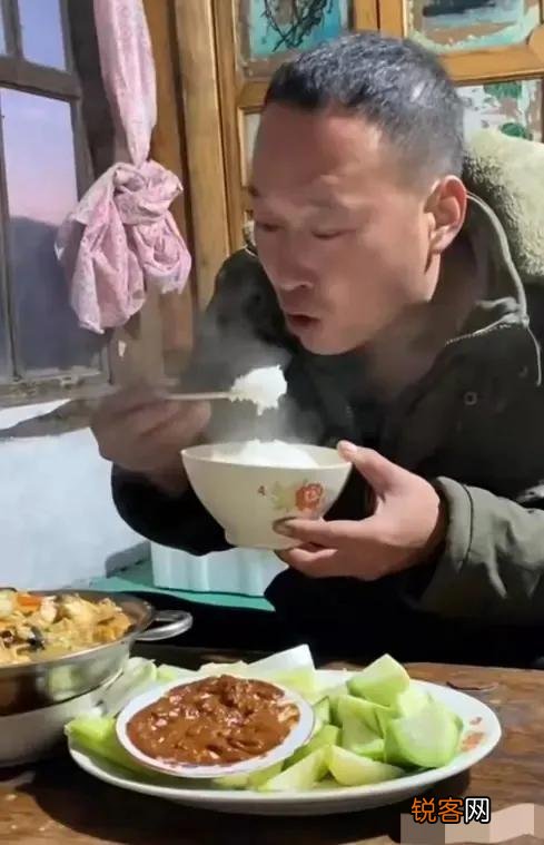 张同学被人民日报点名,他在抖音爆红是有什么方法吗？