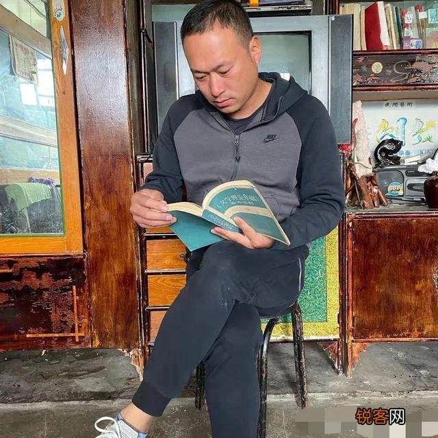 张同学被人民日报点名,他在抖音爆红是有什么方法吗？
