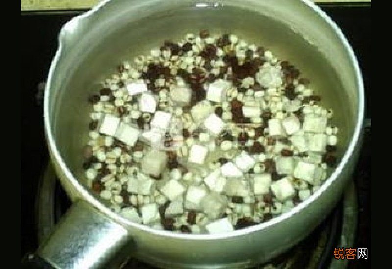红豆薏米茯苓水的功效与作用