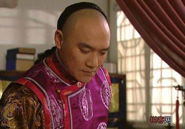 雍正登基之后,收拾了老八和老九,为何只放过了老十？