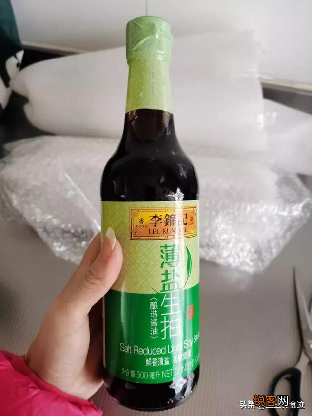 一般家庭厨房里都会备有哪些做菜的调料？