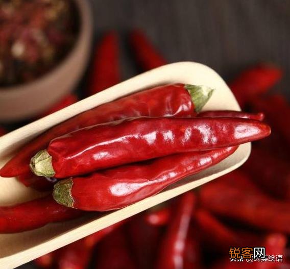 一般家庭厨房里都会备有哪些做菜的调料？