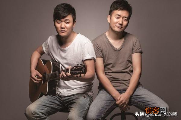 有哪些让你听了泪奔的歌曲？