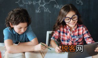 昨日邻家乞新火晓窗分与读书灯的意思 昨日邻家乞新火晓窗分与读书灯的意思是什么