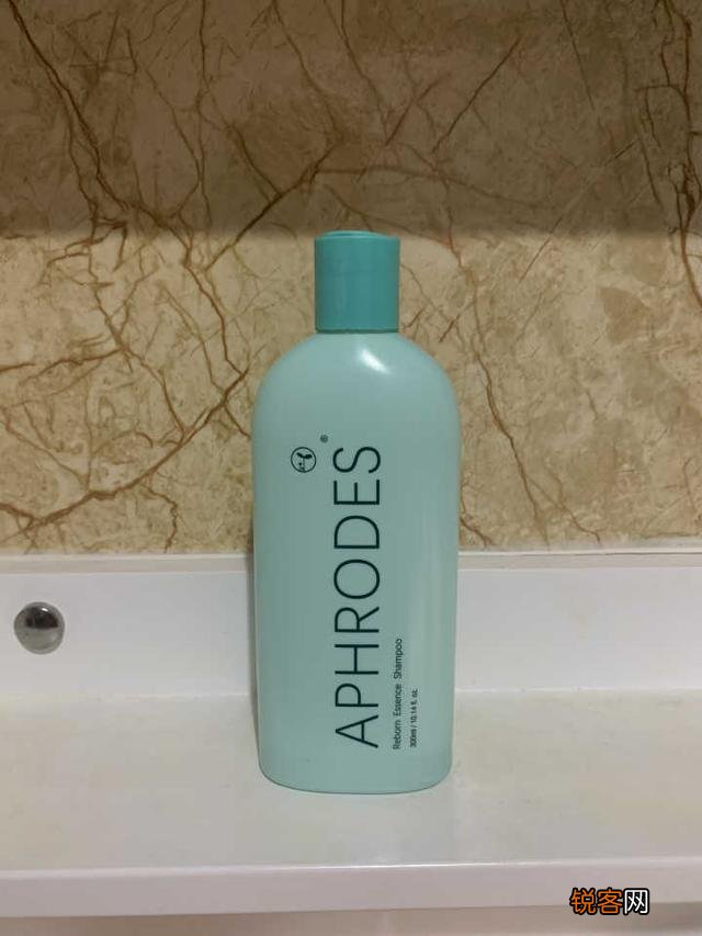 什么洗发水好用到飞起？