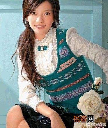什么样的发型适合方形脸的人呢？