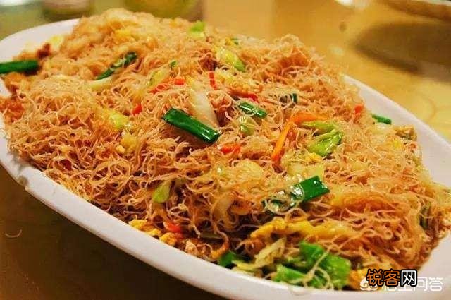 开一间普通的早餐店要投入多少钱？需要哪些设备？