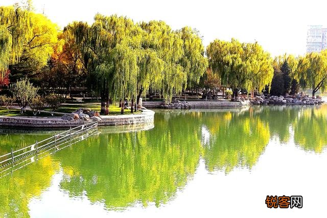 推荐一个旅游的城市,你会推荐哪里？