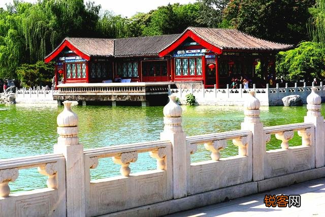 推荐一个旅游的城市,你会推荐哪里？