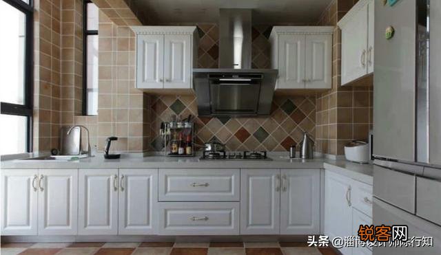 新房装修,抽油烟机怎么安装？
