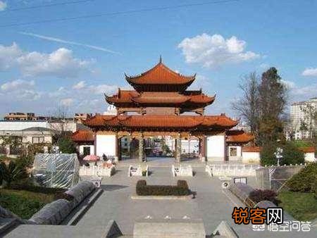 云南哪个城市好？
