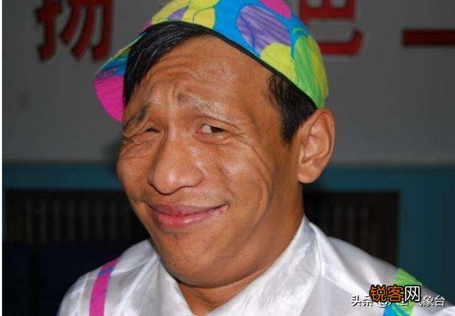 宋晓峰直播打赏破亿,能到手多少钱？算赵本山徒弟中收入最高的吗？