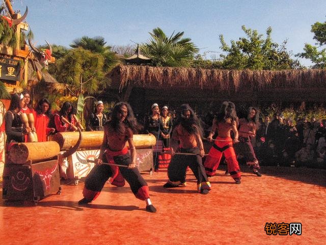 中国哪个城市风景优美,气候宜人？