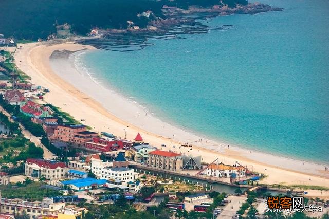 中国哪个城市风景优美,气候宜人？