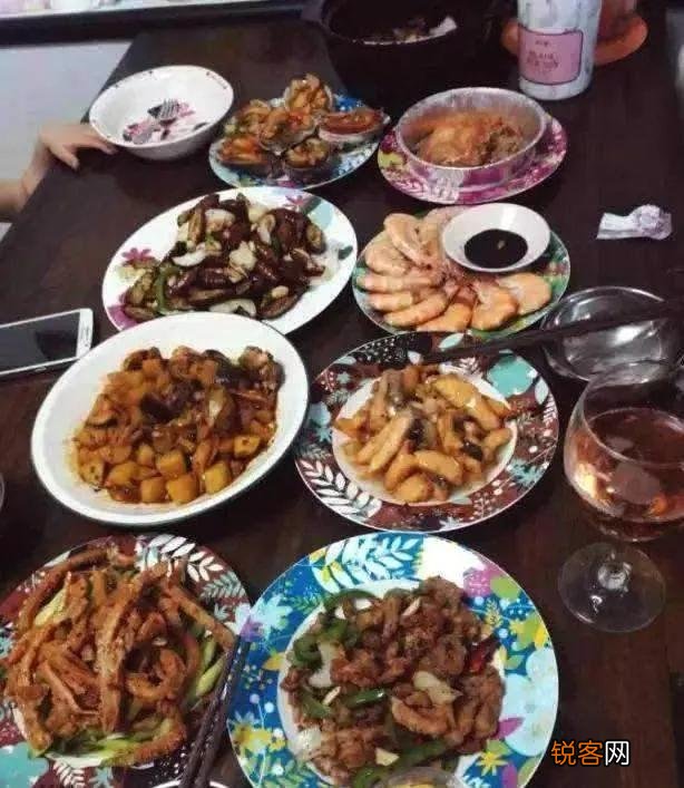 为什么感觉有些东北人即使没有那么有钱,但还活的那么开心？