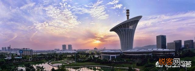 当今中国,地理位置最好的城市是哪个呢？