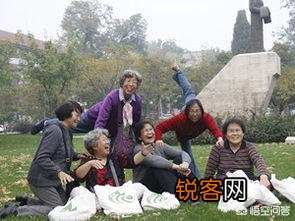 有没有自创的绝句或律诗分享一下？