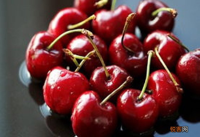 车厘子在冰箱放了一个月还能吃吗