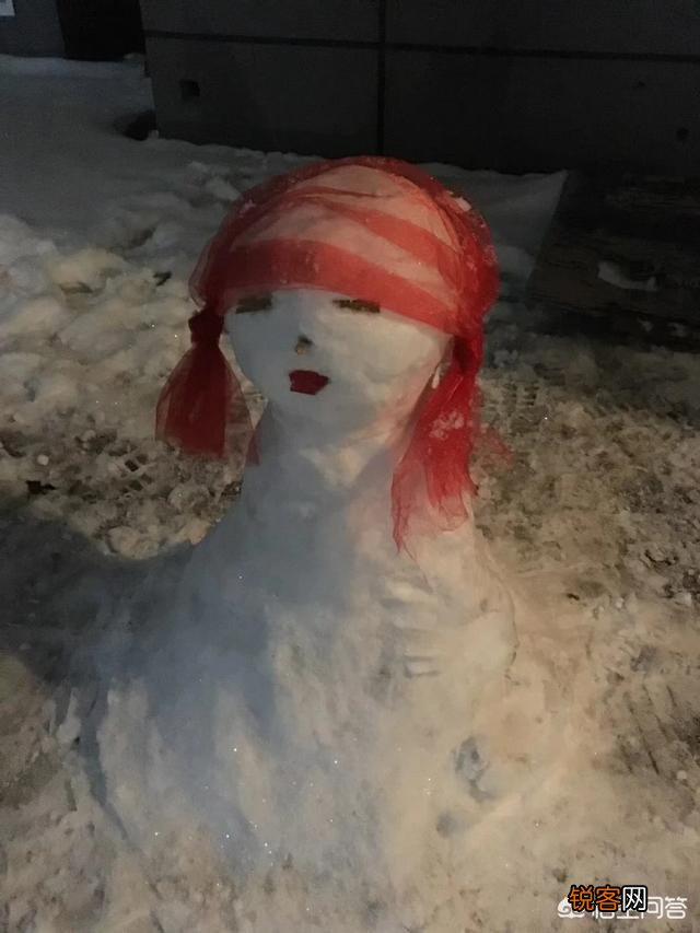 有什么描写雪的诗词？