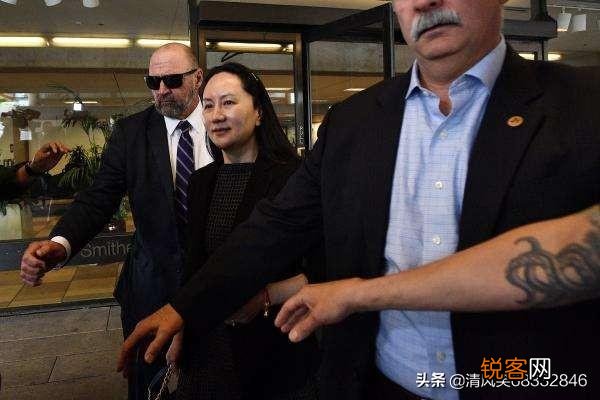 有谁能通俗地解释一下孟晚舟为什么会扣在加拿大？