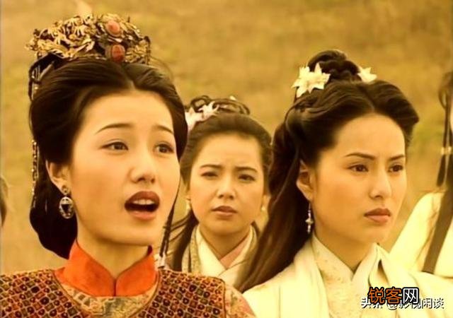 《天龙八部》中,为什么天山童姥不自己给虚竹破色戒？