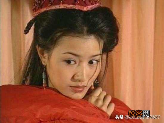 《天龙八部》中,为什么天山童姥不自己给虚竹破色戒？