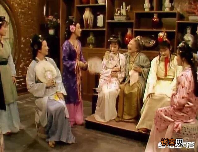 元妃命人在清虚观从初一到初三打三天平安醮,到底是为了谁祈求平安？