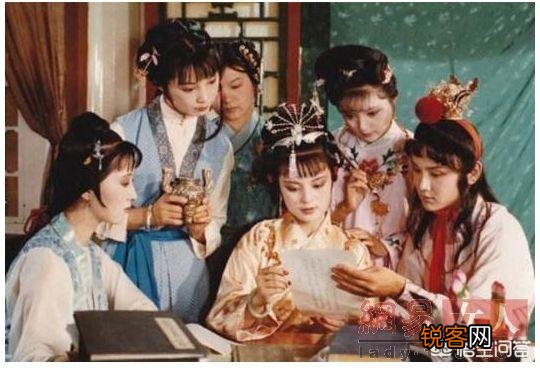 《红楼梦》里,“元、迎、探、惜”四春丫鬟的名字有何玄机？