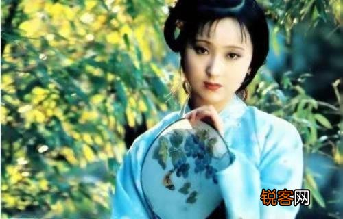 刘姥姥夸惜春像神仙托生的,打量了黛玉一番,为何反而一句话没说？