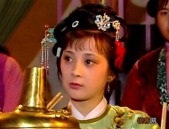 刘姥姥夸惜春像神仙托生的,打量了黛玉一番,为何反而一句话没说？