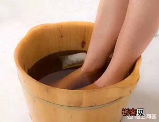 11月22日,是“小雪”节气,饮食上吃点啥好？又该如何养生？