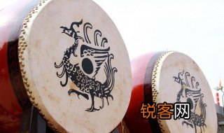 东风吹战鼓擂下一句是啥来着 类似关于战斗的毛主席诗句有哪些