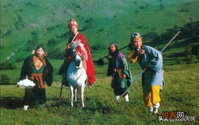 孙悟空几人在偷分人参果的时候,漏掉白龙马,究竟为何？