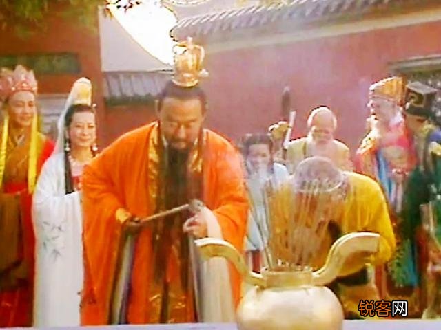 镇元子与孙悟空结拜,在仙界中的辈分究竟降了几级？
