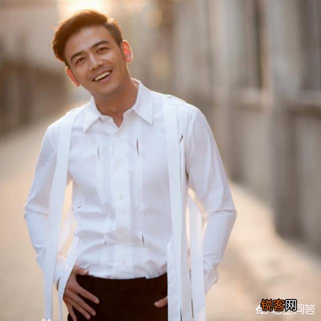 如何评价演员杨烁的长相？