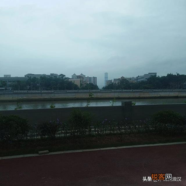 在东莞打工,哪些地方的工资最低？